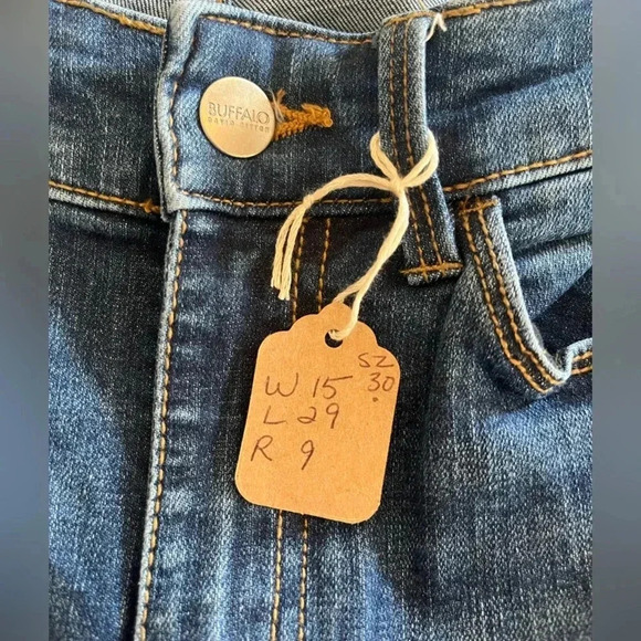 Buffalo Medium Washed, Distressed MidRise Skinny Stretch Women’s size 30 - Picture 12 of 14